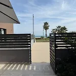 Note Di Mare Fronte 아파트 *
