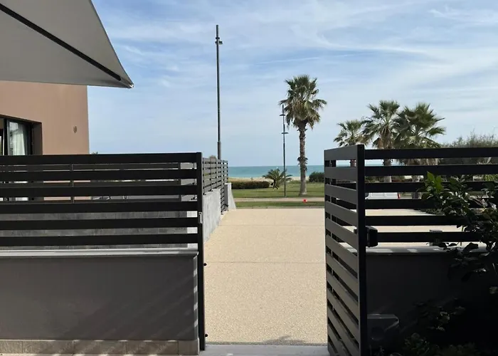 Note Di Mare Fronte Apartamento *